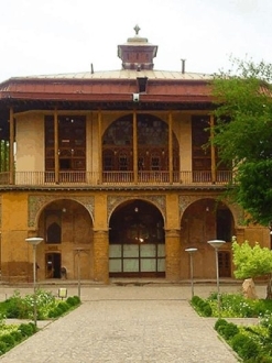 Palace of Chehelsoton Museum